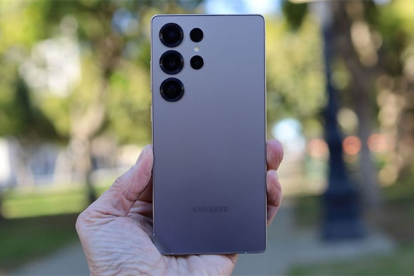 安卓万元机皇!三星Galaxy S25系列正式发布:顶配版售价13199元